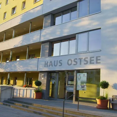 H&h Studio-apartment Im Stadtteil Ostseeviertel Jedes Mit Kuechenzeilen - Fahrstuhl Und 24h Check In *