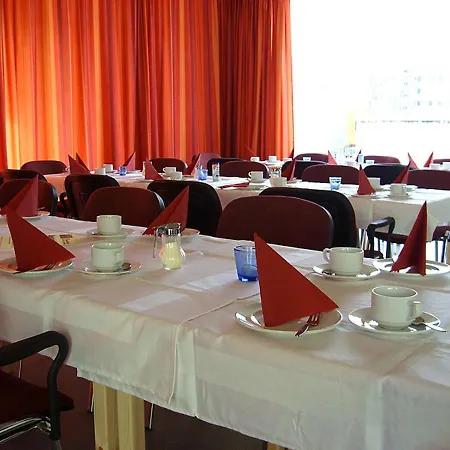 H&h Studio-apartment Im Stadtteil Ostseeviertel Jedes Mit Kuechenzeilen - Fahrstuhl Und 24h Check In